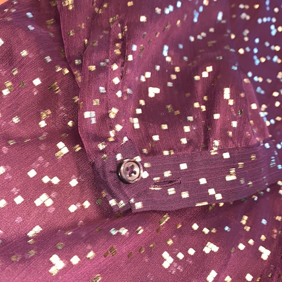 Chico’s size 1 sexy sheer sparkle button down blouse top - Picture 4 of 7